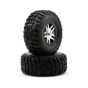 Traxxas komplett kerék 1pár Kumho