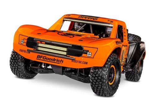 Traxxas Unlimited Desert Racer FOX Edition-világítással